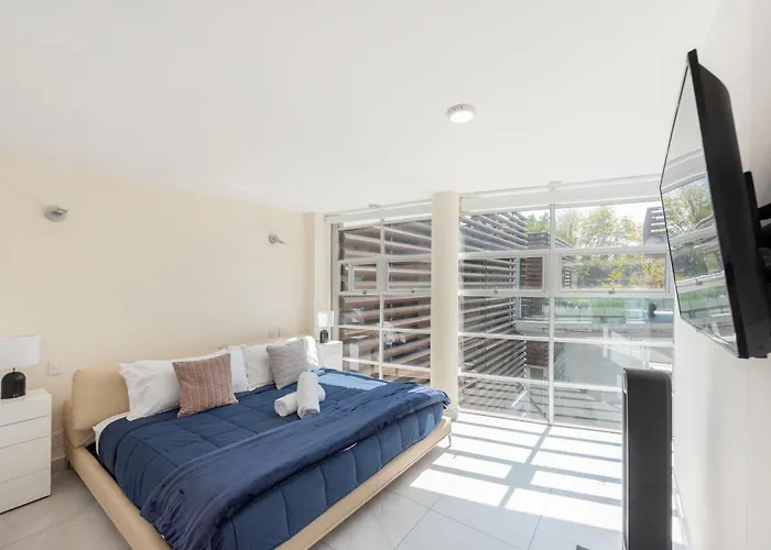 Modern And Luxurious In Condesa *